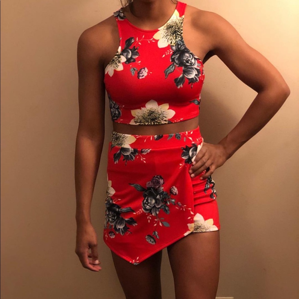 Two piece set